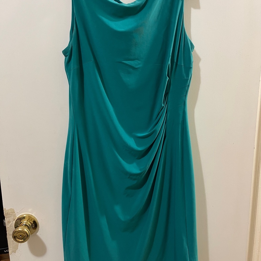 Anne Klein Green Ruched Sheath Midi Dress